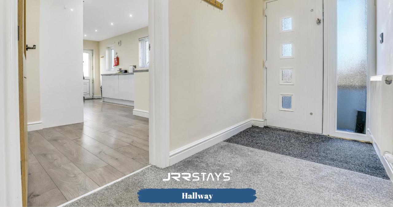 Cockermouth - 3 Bedroom, Sleeps 10 Garden - Jrr Stays المظهر الخارجي الصورة
